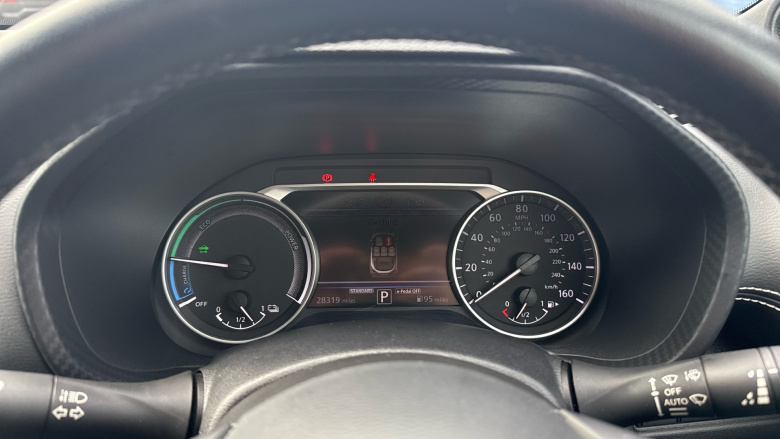 Nissan Juke 1.6 Hybrid N-Connecta 5dr Auto Hybrid Hatchback